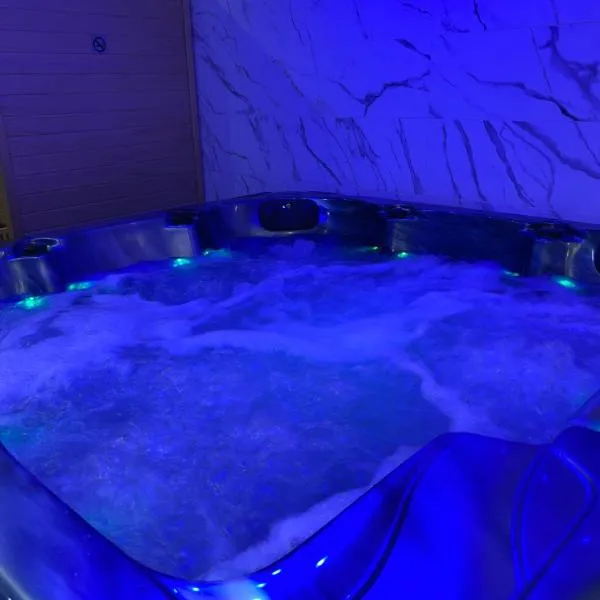 La nuit de rêve Spa privatif Jaccuzi Sauna suite 1，位于Crouy的酒店