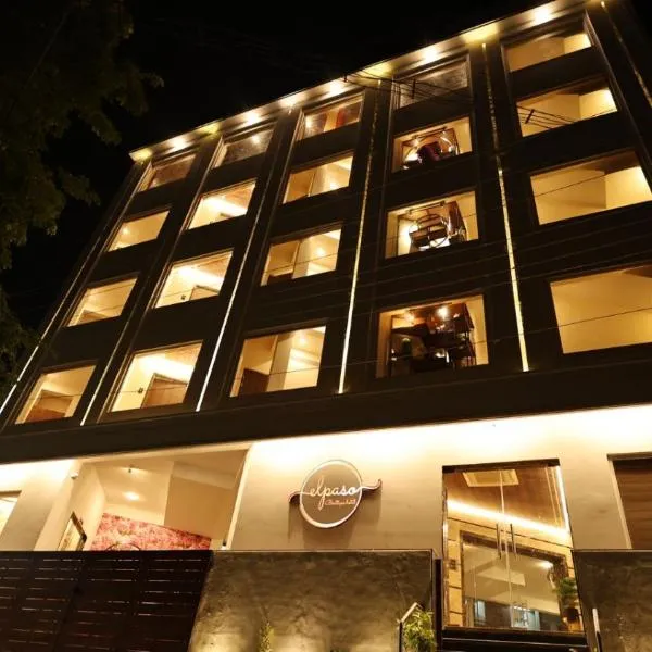 Hotel Elpaso，位于Sūramangalam的酒店