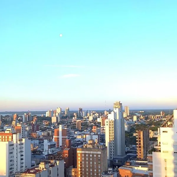 Departamento céntrico con vista al río Paraná，位于圣达菲的酒店