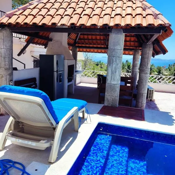 Villas las Palmeras Casa Canaria 12 personas，位于拉曼萨尼亚的酒店