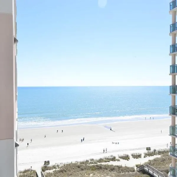 Luxury Ocean View 2 Lazy Rivers，位于默特尔比奇的酒店