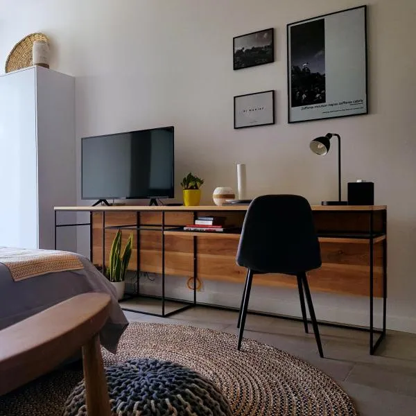 Studio 112 - Ebene Square，位于埃比尼的酒店