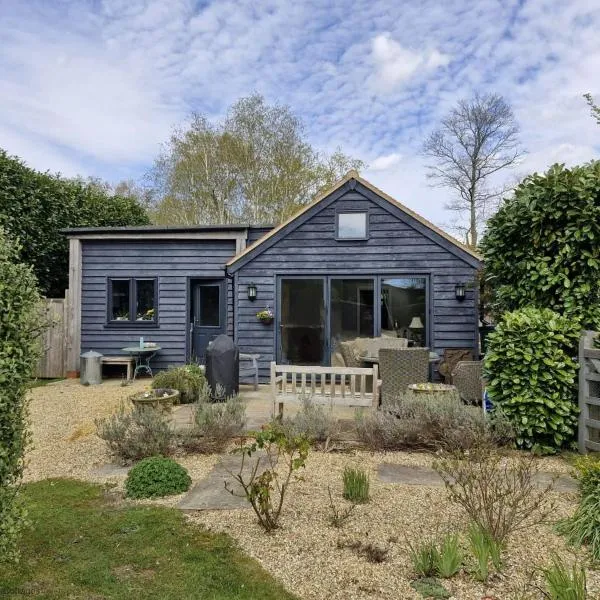 The Shed - Pulborough，位于普尔伯勒的酒店