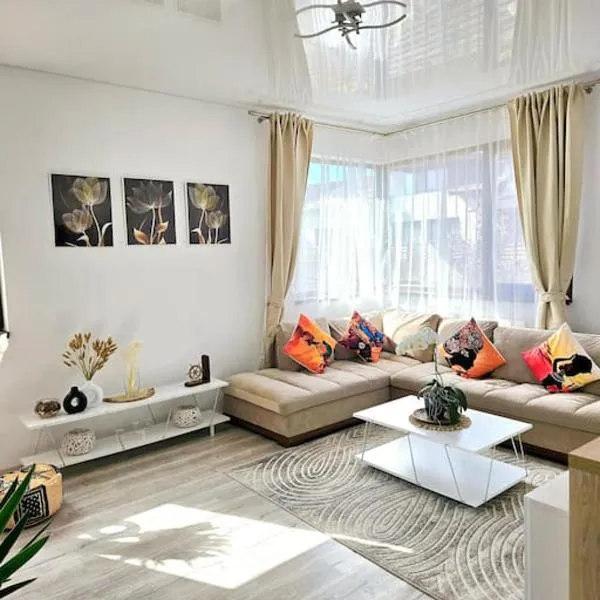 Cozy SoRaDa 1 apartment，位于Bragadiru的酒店