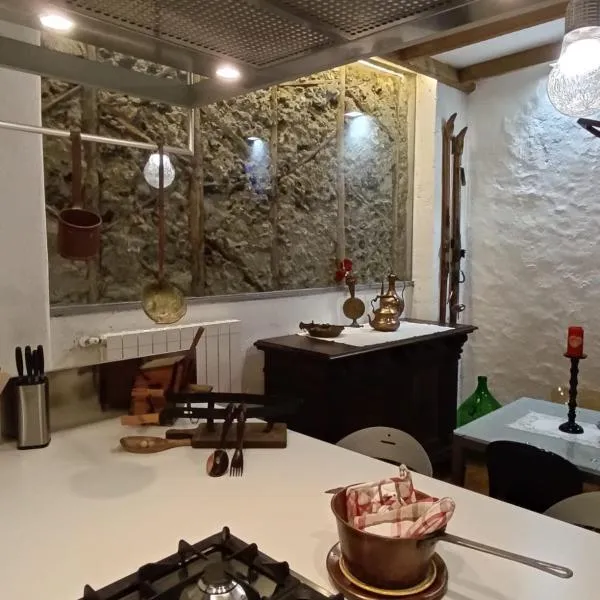 Via Castello 17，位于Bienno的酒店