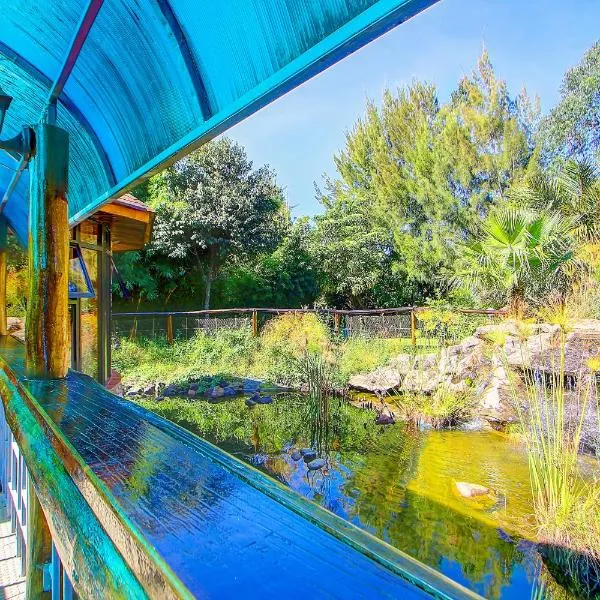 Poa Place Resort & Hotel - Where Nature Meets Comfort Eldoret，位于埃尔多雷特的酒店