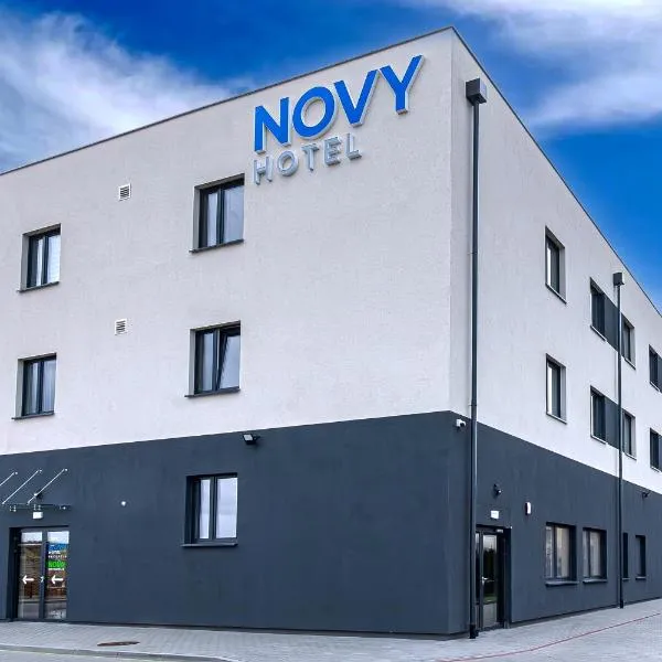 NOVY Hotel，位于Przylep的酒店