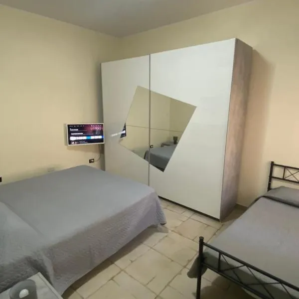 Camera doppia o tripla con bagno "Nel Cuore di Faenza"，位于法恩莎的酒店