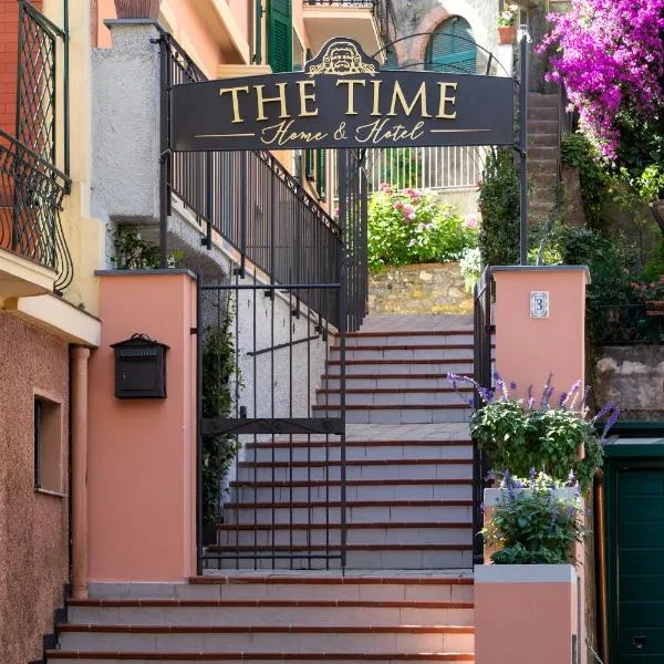 The Time -Home & Hotel-，位于圣玛格丽塔-利古雷的酒店