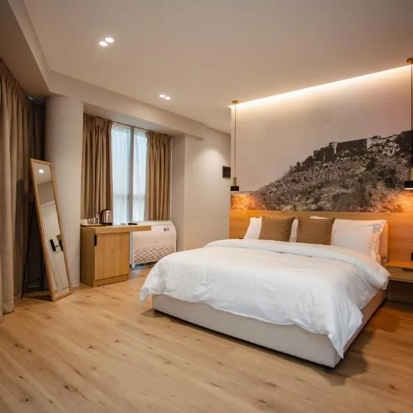 Oro Inn Hotel，位于斯库台的酒店