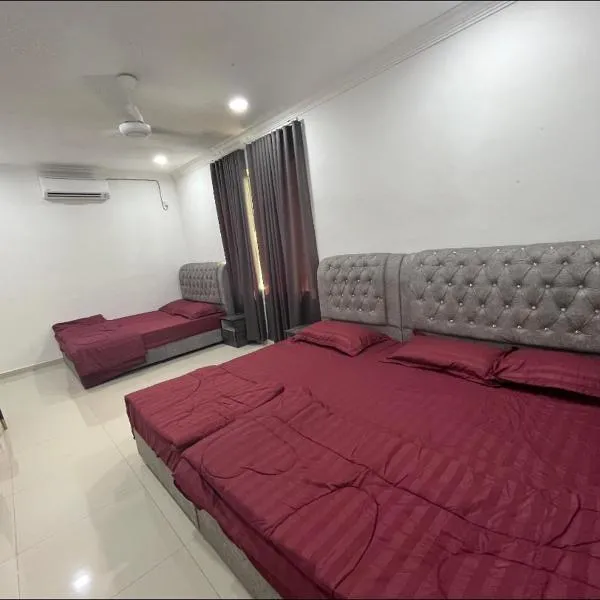 Qiu's Event House superior room，位于Kuala Berang的酒店