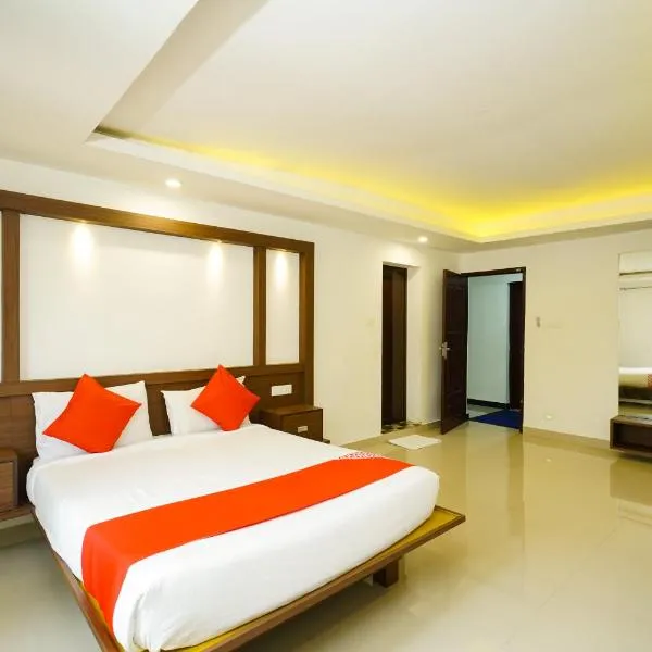 Super Hotel O Kazhakoottam Near AL SAJ Convention Centre，位于Kazhakuttam的酒店