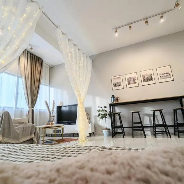 Comfort Cozy Romantic Homestay Youth City，位于汝来的酒店