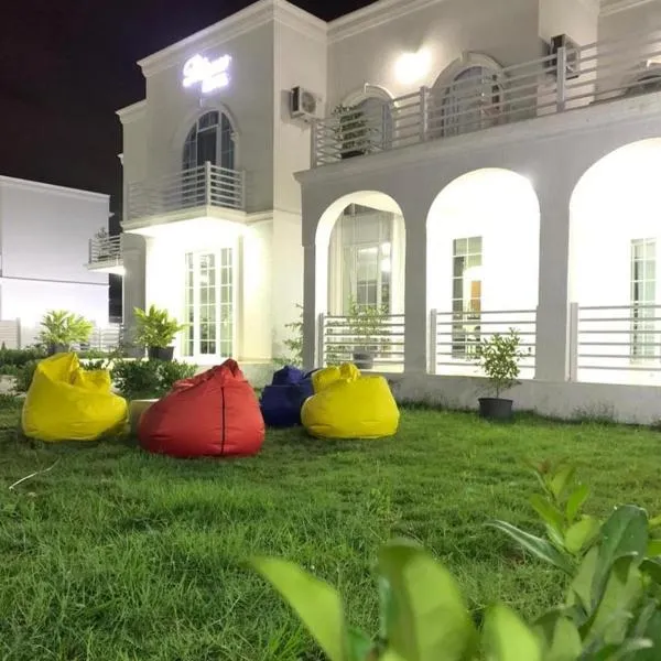 Blanco boutique hotel astara，位于Astara的酒店