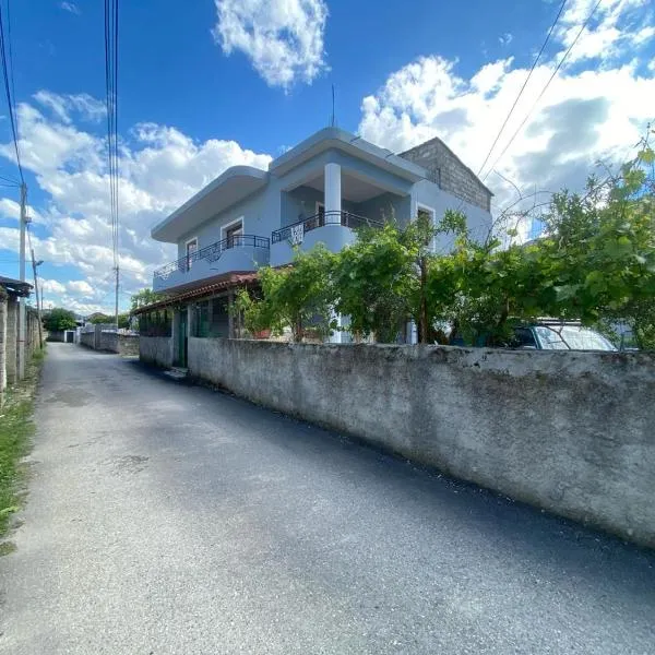 Guesthouse SELI，位于培拉特的酒店