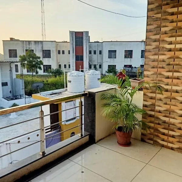 Bhavya Homestay，位于Garudeshwar的酒店
