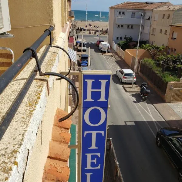 Hotel De La Plage 2 étoiles，位于瓦尔拉普拉日的酒店