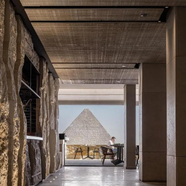 Pyra Hospitality West Pyramids Cairo，位于开罗的酒店