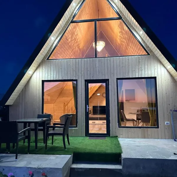 Casa de lemn 1,Tip A，位于科尔布的酒店