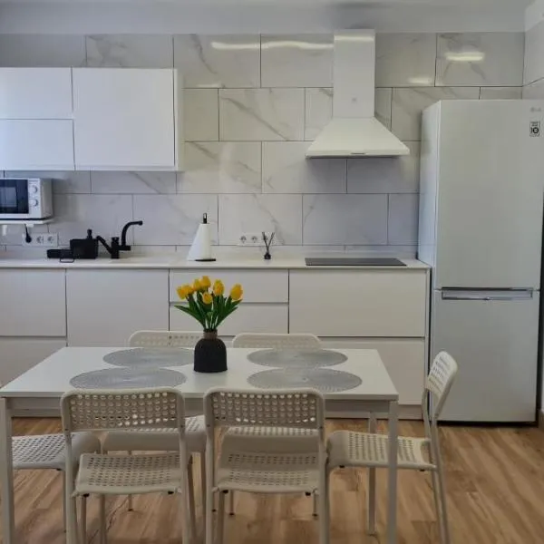 Apartamento Caletillas，位于坎德拉里亚的酒店
