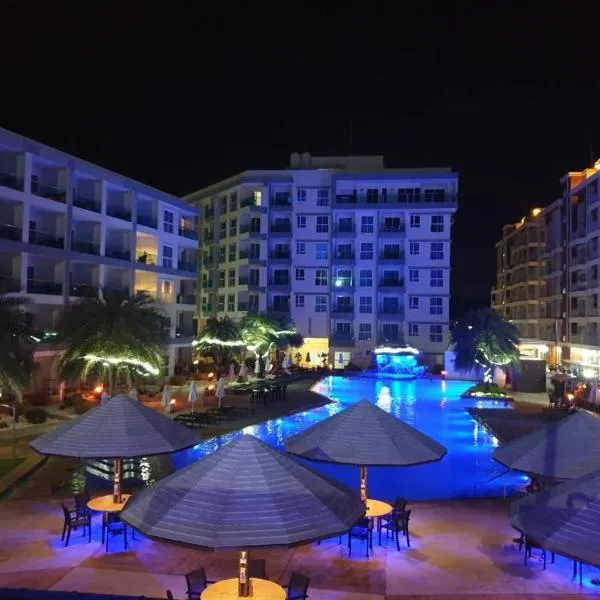 Grand Blue Beach Condo - Laem Mae Phim Beach，位于梅尔皮姆的酒店