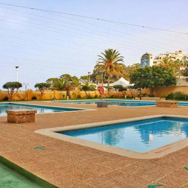 Calpe apartamento a estrenar 1a línea playa y piscina，位于卡尔佩的酒店
