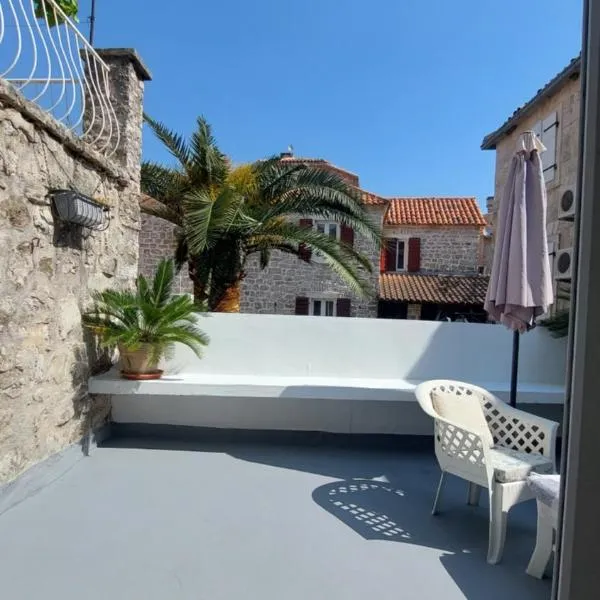 Villa Urbana, Old Town Budva，位于布德瓦的酒店