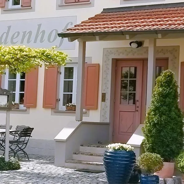 Hotel garni Lindenhof im Steigerwald，位于Oberaurach的酒店