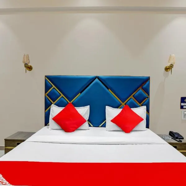 Super OYO Flagship Hotel Shree Palace，位于Utrān的酒店