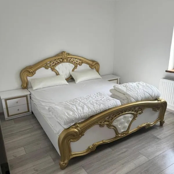 Schöne Ferienwohnung in Satrup，位于Satrup的酒店