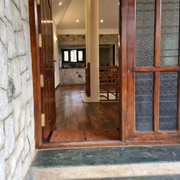 Sri's Luxurious Homestay，位于科代卡纳尔的酒店