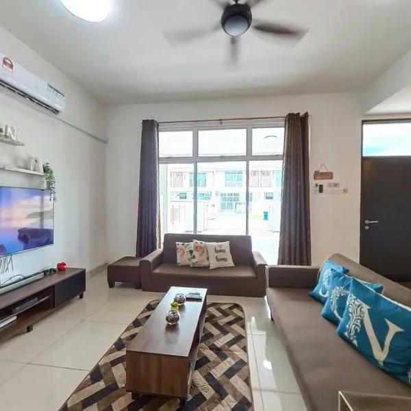 Desaru Comfy Homestay [Home Theater/Netflix]，位于Bandar Penawar的酒店