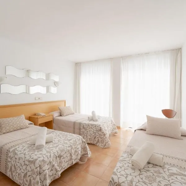 Hotel Santa Faz TRG，位于贝尼多姆的酒店