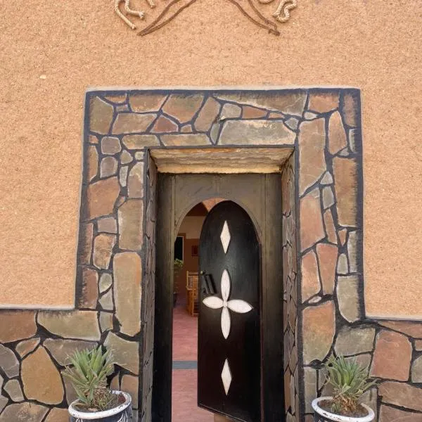 Riad Nkob，位于Tamsahelt的酒店