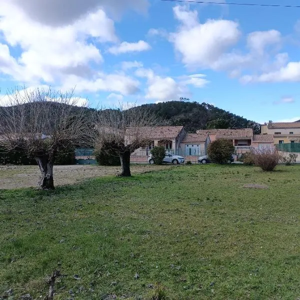 Parc National des Cévennes, Gard, Ardèche, Lozère, à Saint Ambroix，位于莱玛日的酒店