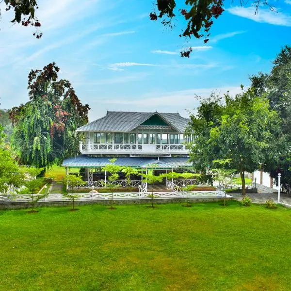 MGM Whispering Wind's Yelagiri，位于耶拉吉里的酒店