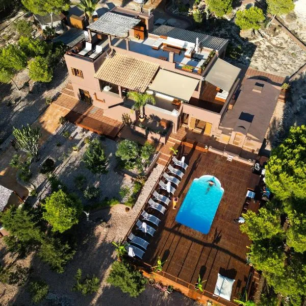 Villa Barbarosa，位于Es Arenals的酒店