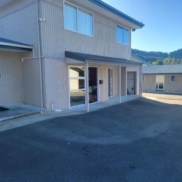 Ferrylink Motel，位于Waikawa的酒店