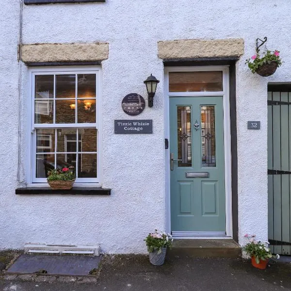 Tizzie Whizie Cottage，位于温德米尔的酒店