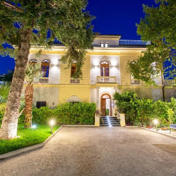 Villa Cipriano - Relais di Charm，位于那不勒斯的酒店
