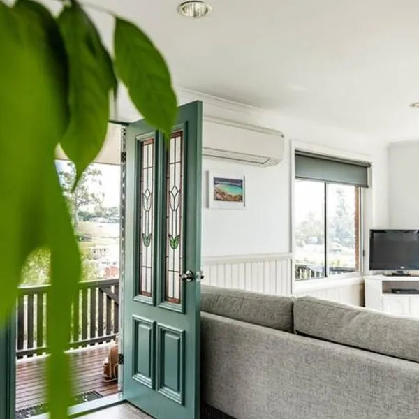 Suncatcher St Helens - Views - Sleeps 4，位于比那隆湾的酒店