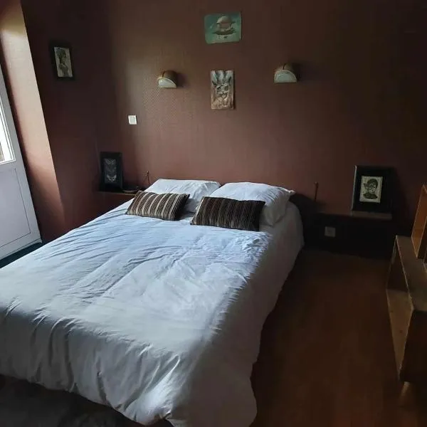 La Petite Porte Verte，位于Bouilland的酒店