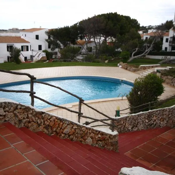 Costa Arenal - Biniplaya，位于阿雷纳尔登卡斯特尔的酒店