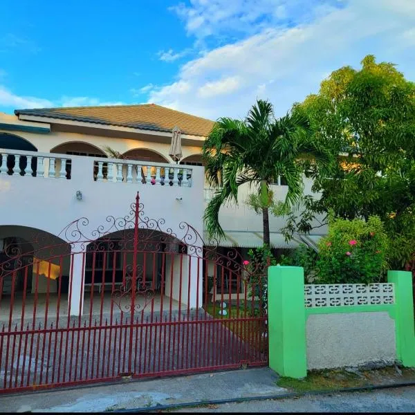 绿宫牙买加酒店，位于Port Maria的酒店