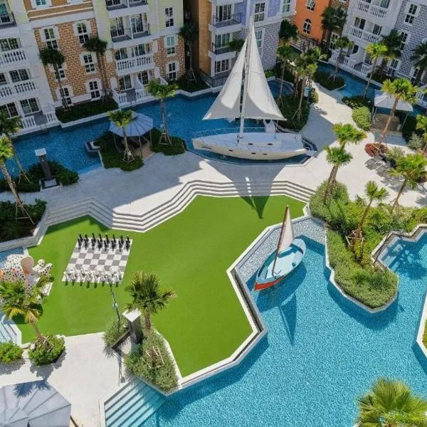 Seven seas cote d'azur Pattaya Partial sea view，位于纳仲天的酒店