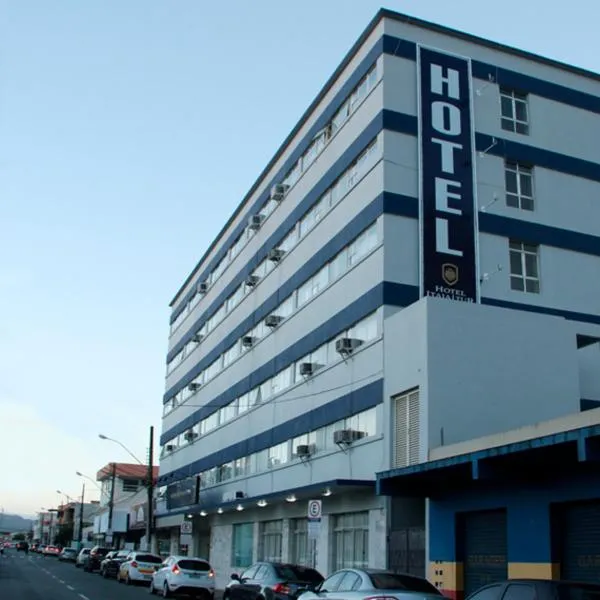 Hotel Itajaí Tur - Itajaí Navegantes，位于Ilhota的酒店