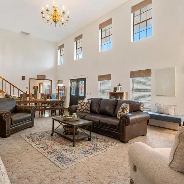 Autumn Creek Branson，位于布兰森的酒店