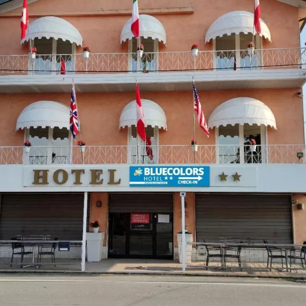 BlueColors Hotel ex Hotel Lucy，位于坎帕尔托的酒店
