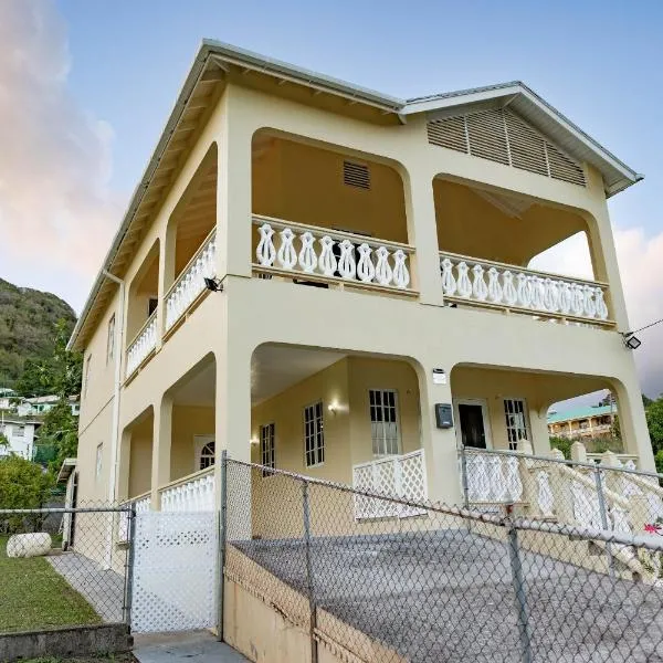 Pierocks Highgate Entire house with Free Parking and WI-FI，位于Arnos Vale的酒店