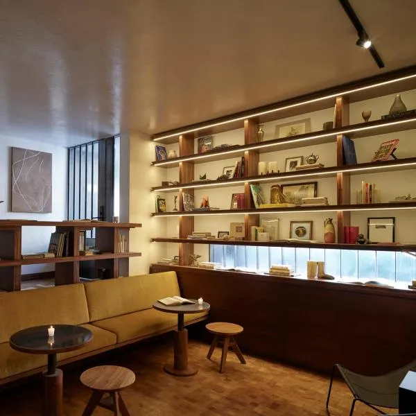 Hotel Dama，位于墨西哥城的酒店